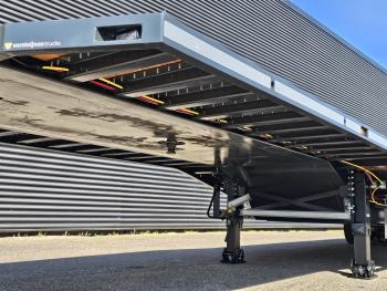 OPRIJ / DIEPLADER  / AUTO / CARAVAN TRANSPORT / NIEUW !